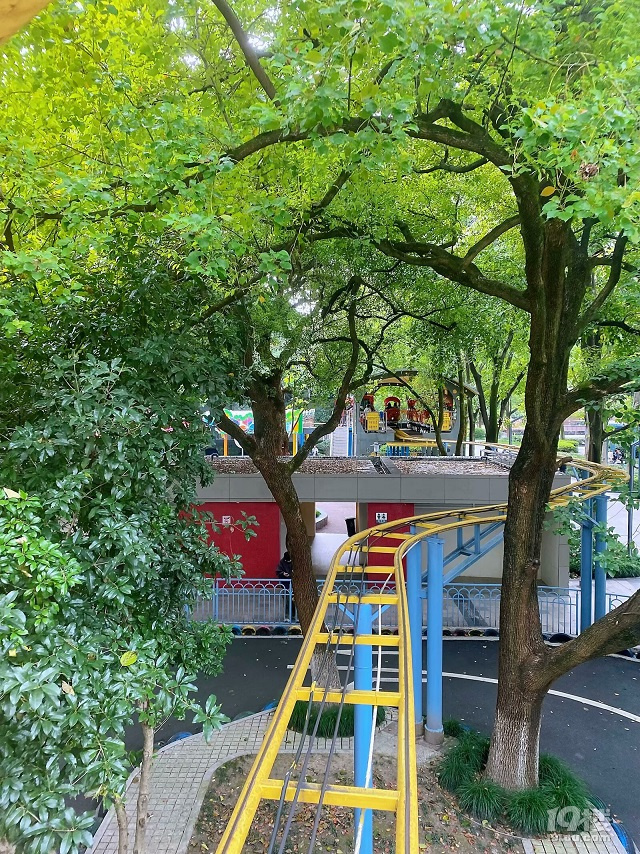 一家三口玩转工作日的北山街迪士尼