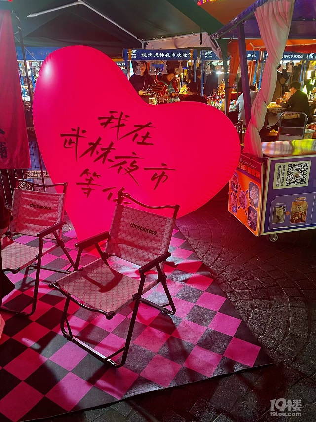 一家三口玩转工作日的北山街迪士尼