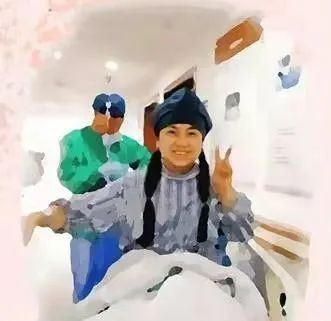 切肺之前,我拿出当年临摹的解剖图学习了一下