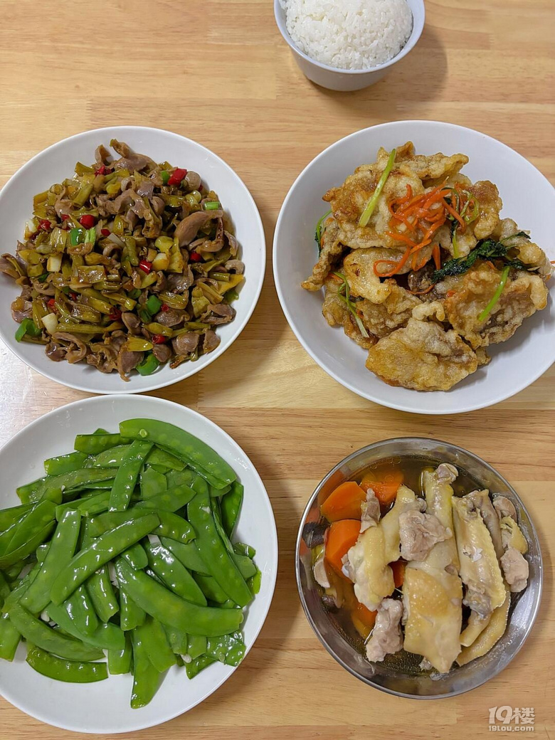 还没选到心怡的阿姨~点进来看看这位
