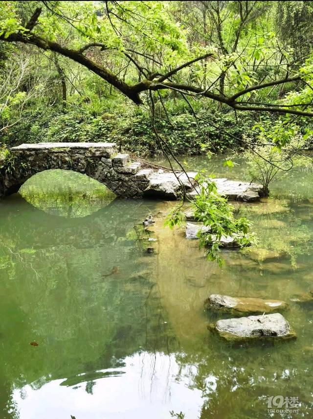 龔灘古鎮(zhèn)與酉陽桃花源