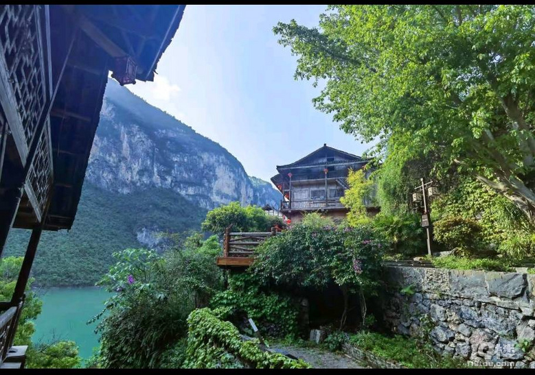 龔灘古鎮(zhèn)與酉陽桃花源