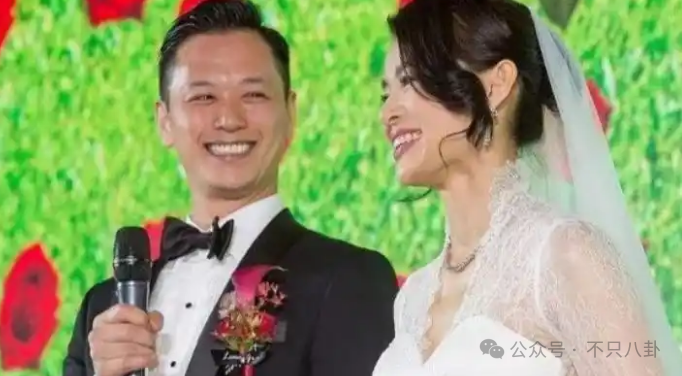 男方夜店搂抱美女被拍，模范夫妻被质疑了？