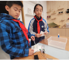 《AI魔法學院》---杭州市筧橋花園小學大科學課程