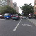 杭州骑车想走非机动车道还是真难哦。