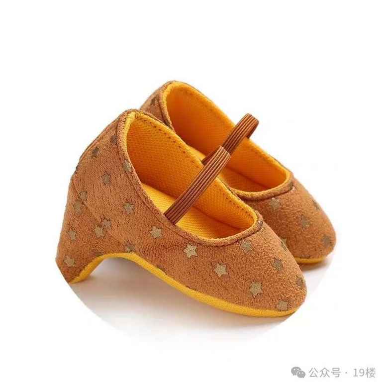 嬰幼兒也穿上高跟鞋了?有網(wǎng)店銷量上萬……骨科醫(yī)生這么說
