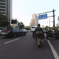 杭州骑车走非机动车道还是有点难哦。