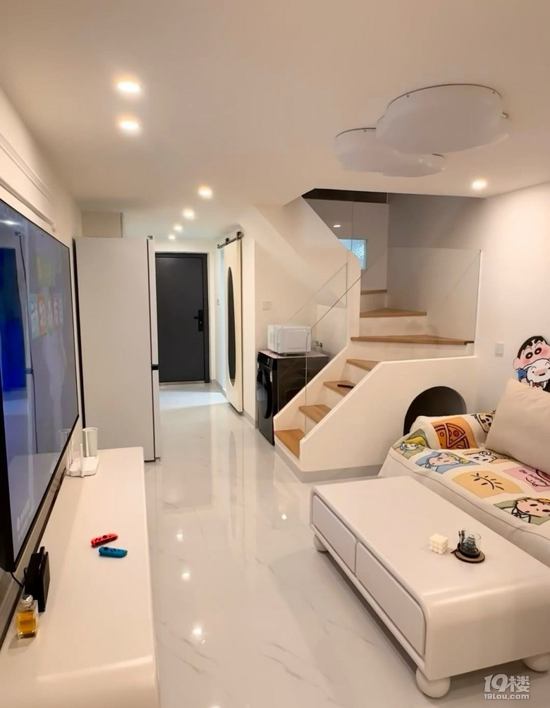 杭州下沙整租loft一室一厅特价1550