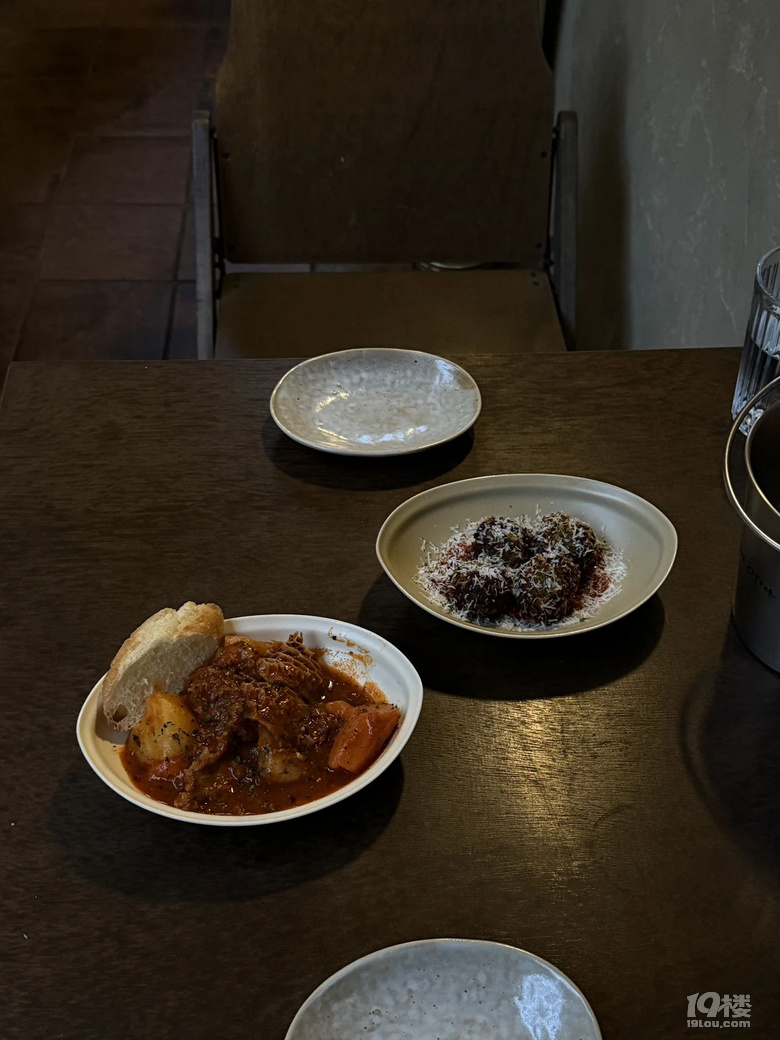 人均150的漂亮飯,朋友一點沒吃飽……