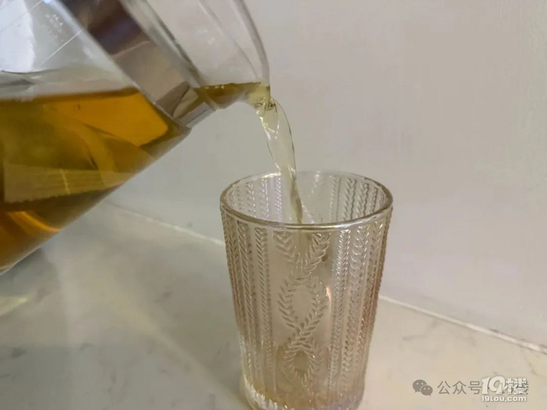 這杯水專治夏日“沒(méi)精神”!一杯下肚,清爽值拉滿