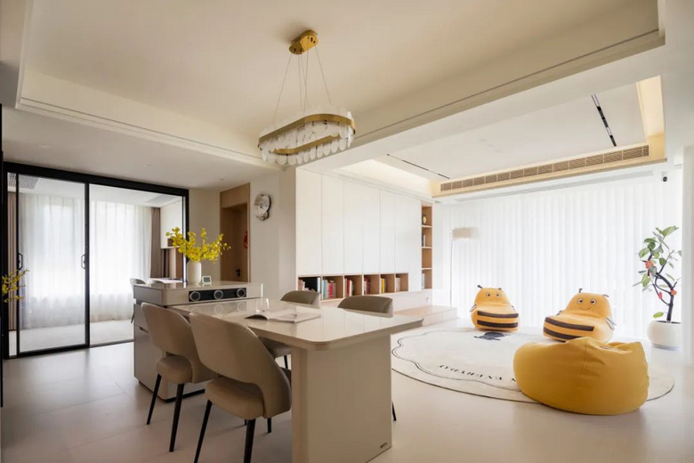 ������׷���ͨ͸��װ�ޣ�̫�߼��ˣ�