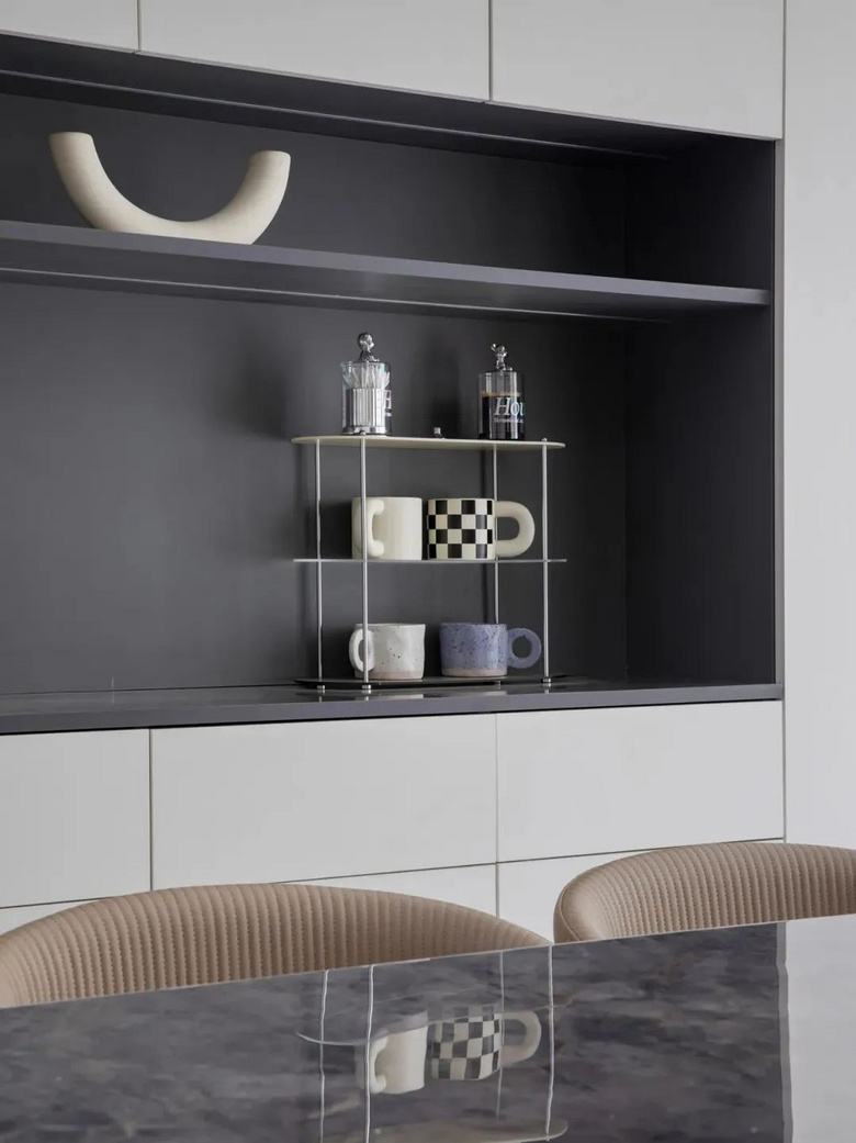 ���ƹ�����20����������ɫ��������ѡ�ˣ�