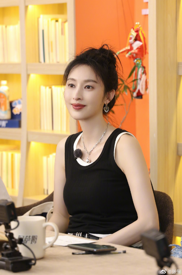 涉嫌违法，知名女星紧急道歉