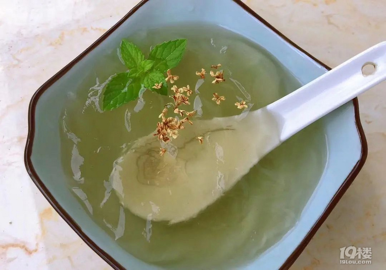 一口木蓮豆腐,暑氣全消