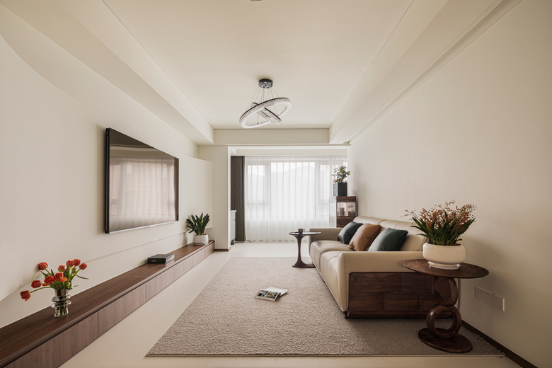 װ�޺�һ������ȫ���мҾߣ��Һ���ˡ���