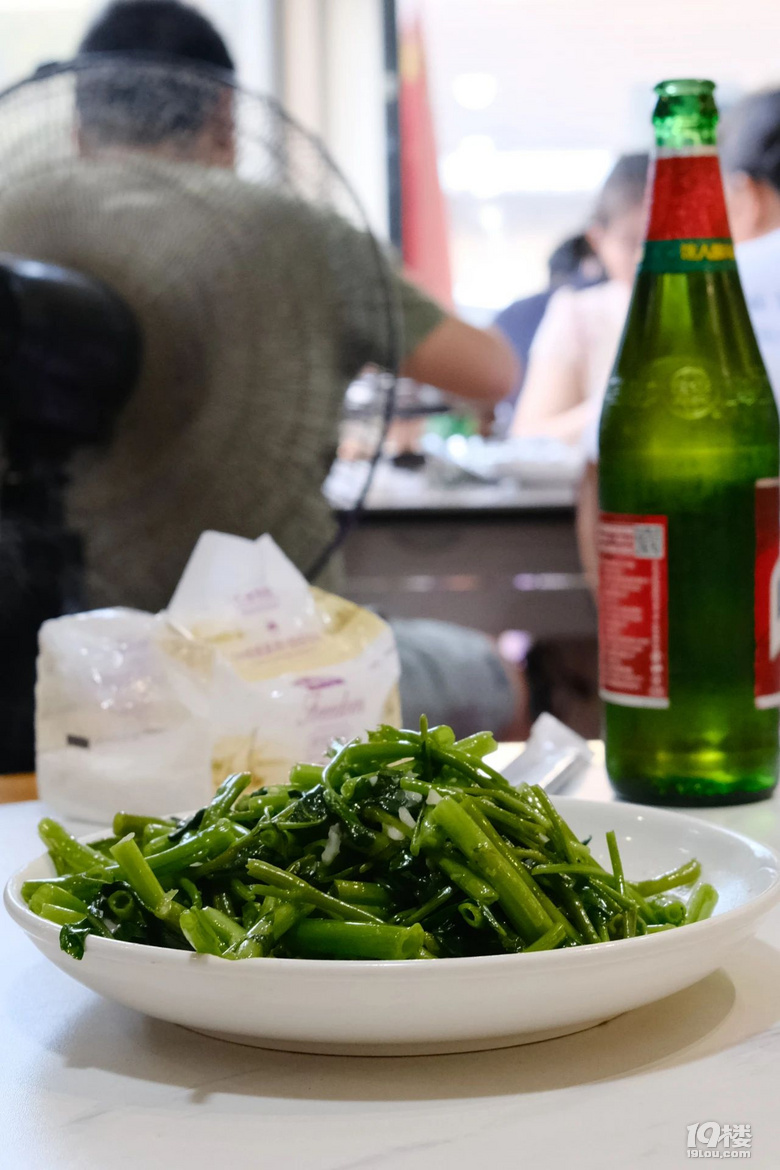 每天能賣兩百斤的梭子蟹