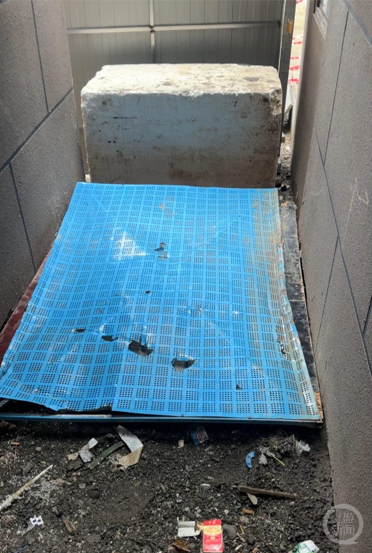 11歲男孩小區(qū)內(nèi)捉迷藏時墜井身亡,居民:小區(qū)內(nèi)還有其他深井