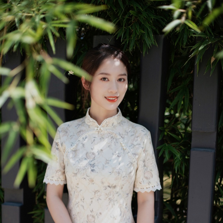 94年丽水美女，护士，有房有车有两只狗狗