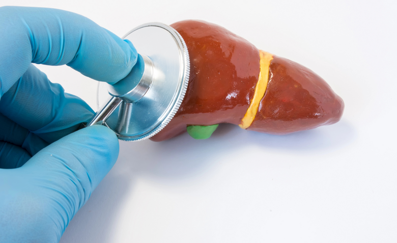 女子反复发热，体温飙到40℃以上！体内抽出一碗脓液！极易误诊