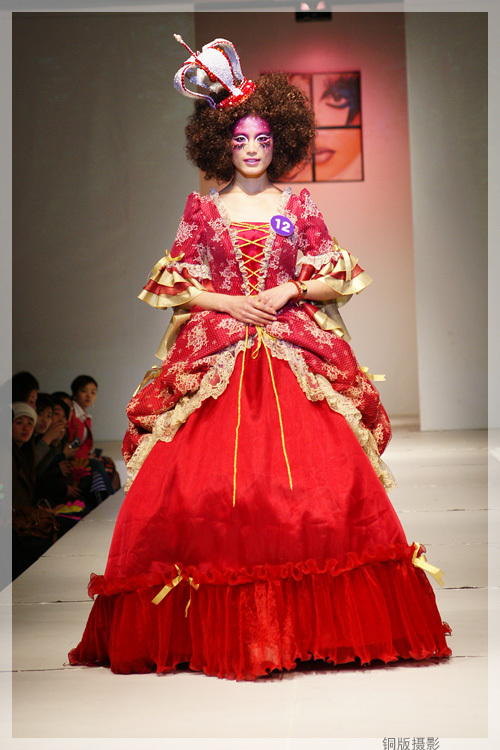 铜版拍拍看,3.8彩妆秀(多图)江城路