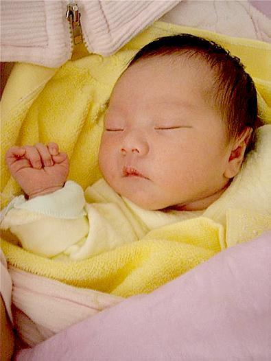 【六一谁最萌】--蜡笔小新真人版 又上新片啦