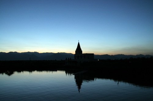 走进绿色旅游、感受生态文明--2009宁夏旅游生
