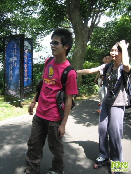 环湖刷街照片