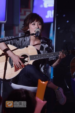 包小柏VS沈黎晖:真男人不流泪!