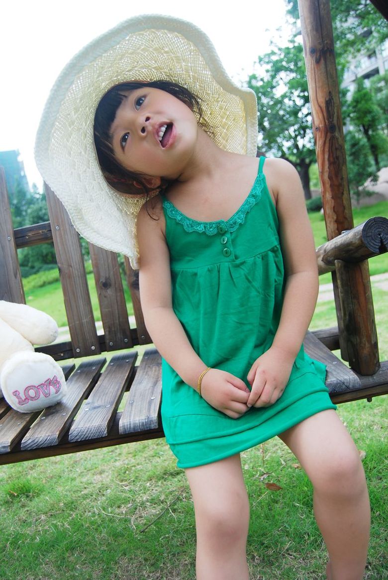 【超级宝贝计划-秀宝宝】 ---最有明星气质的coco小美女(秋冬新照片