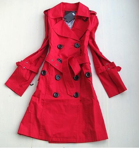 富贵的红色大衣