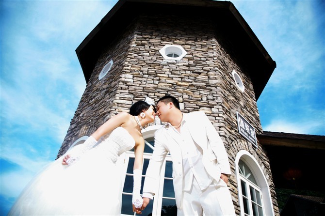 2009我们结婚啦!来秀秀婚礼MV和婚纱照!(更新