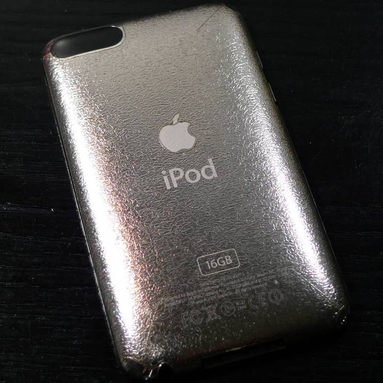 ipod touch 2代 16g1200元【已售】