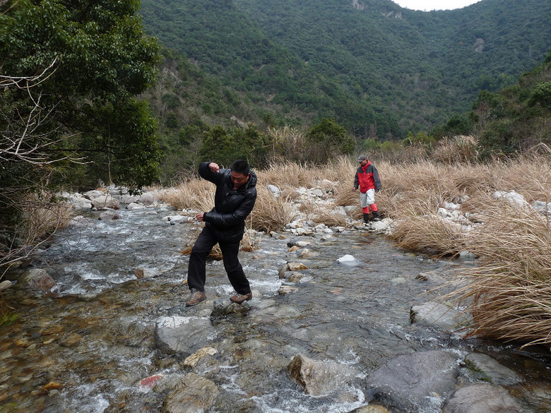 湫水山大峡谷尽头的大小龙潭浙江独一无二