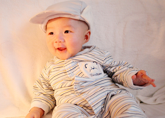 为儿子找一个业余奶娘