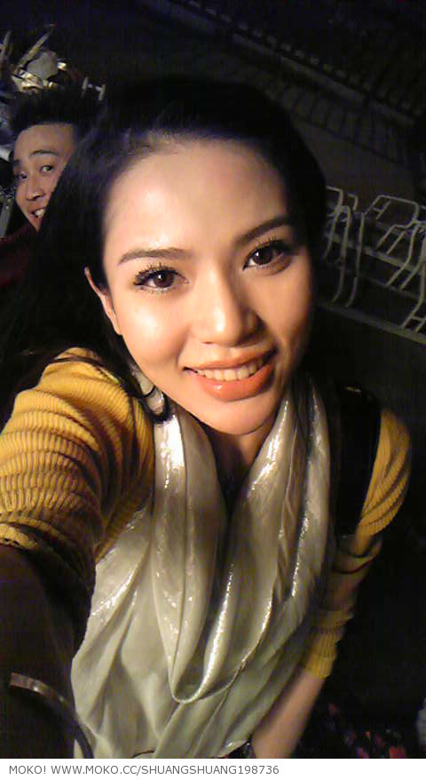 潘霜霜的胸围 小舒淇潘霜霜 潘霜霜博客-八卦田