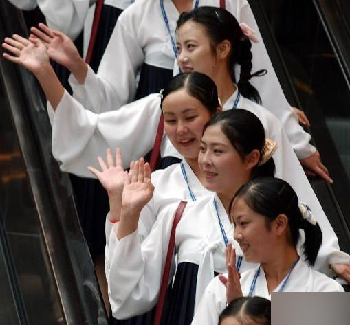 难得一见的朝鲜空姐,绝对比韩国人漂亮!