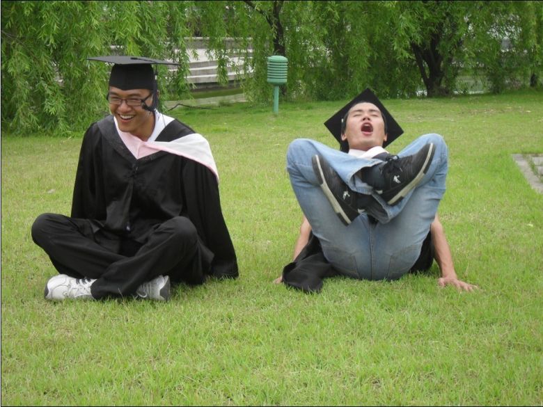 【晒毕业照】我们的毕业照,疯狂了,猥琐了