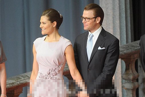瑞典公主童话婚礼 奢华婚纱的时尚秘密