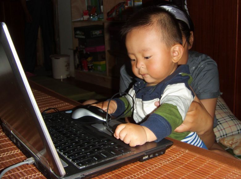 史上最幼齿淘宝麻豆掌柜 我助妈妈打天下