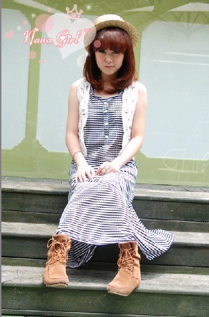 支口红、一双高跟鞋、一条连衣裙,女孩变成了