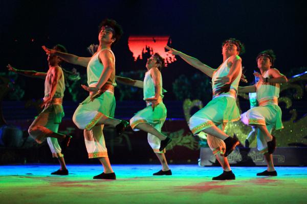 2011浙江丽水畲乡三月三大型文艺晚会彩排记