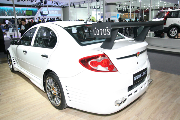 莲花l3 gt后45.jpg