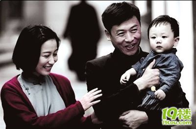 英雄变成小三 ? 《江姐》情感戏引争议(组图)