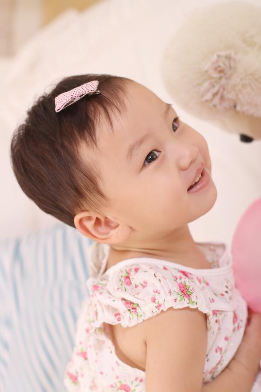 ***邻家小女孩 vs 清秀假小子***