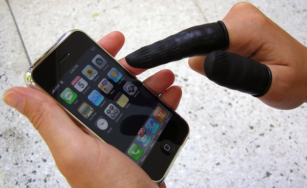 edfd6_phonefingers-600.jpg