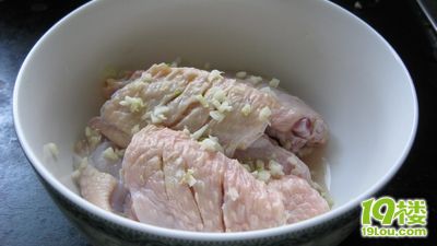 【胖胖小廚】の食神挑戰(zhàn)賽 -- 咸蛋黃雞翅