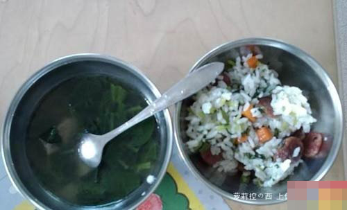 收費(fèi)3000一月幼兒園就給孩子吃這些