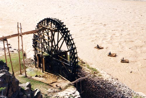 丝绸之路归来做帛客,自我"涨价"无鸭梨!