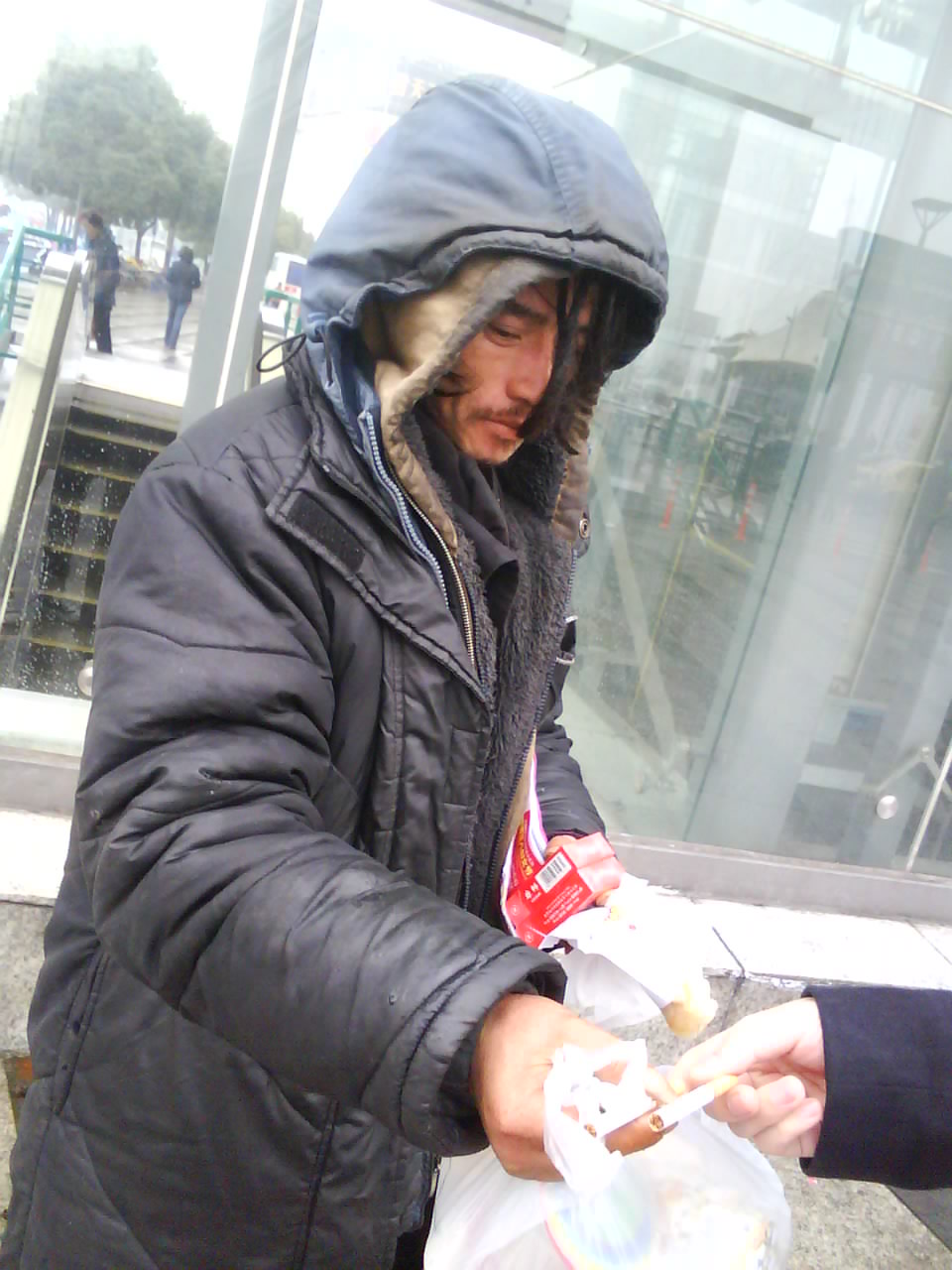 犀利哥在家生活的最新照片