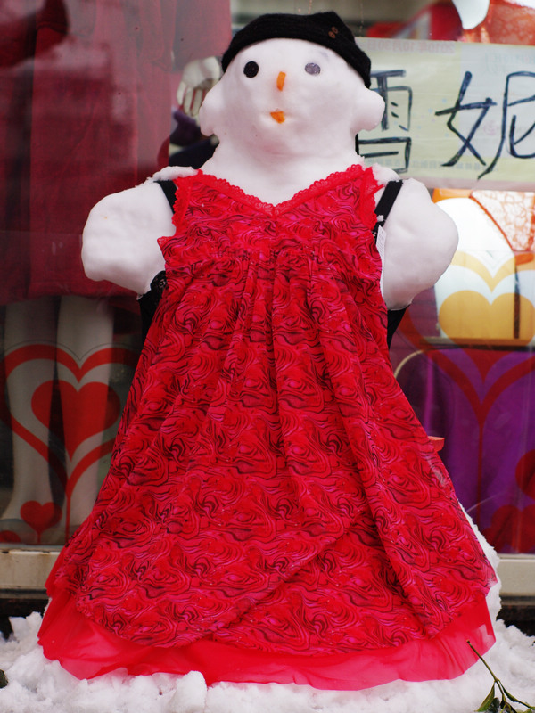 史上最最性感的美女雪人出笼了